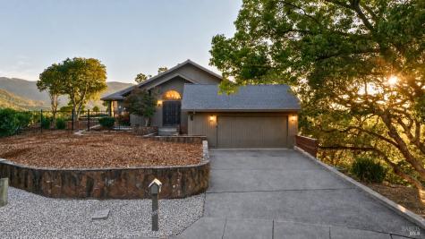 32 Oak View Court Novato CA 94947