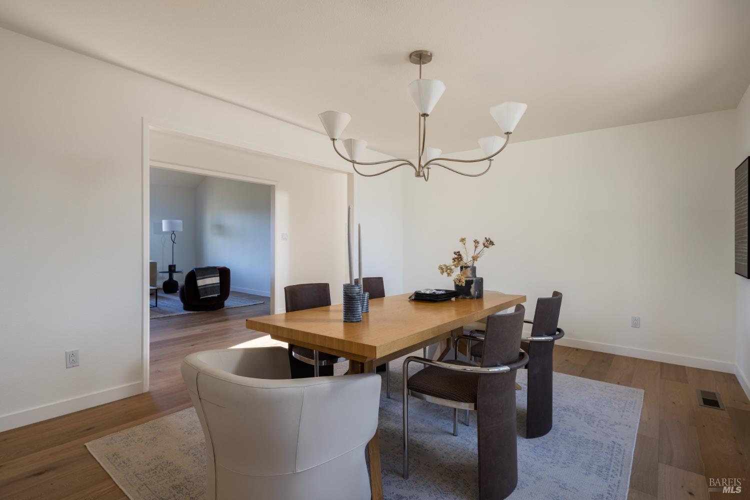 32 Oak View Court Novato CA 94947