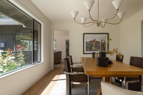 32 Oak View Court Novato CA 94947