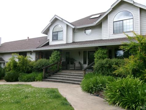 1223 Melissa Court Santa Rosa CA 95409