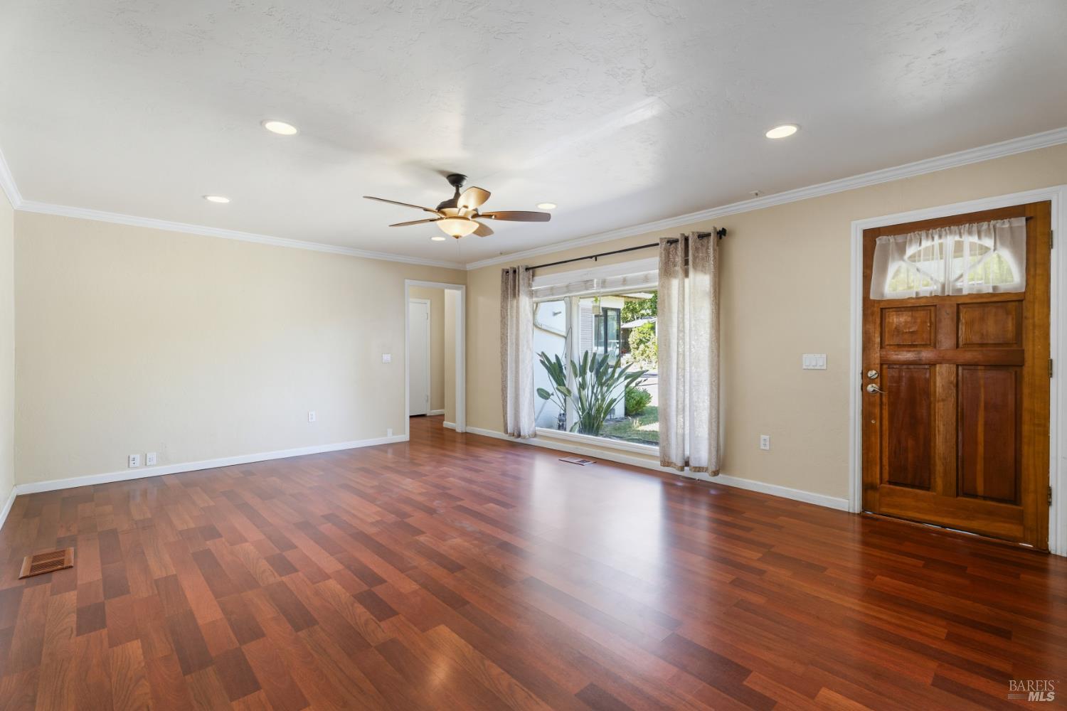 118 Barbara Street Ukiah CA 95482