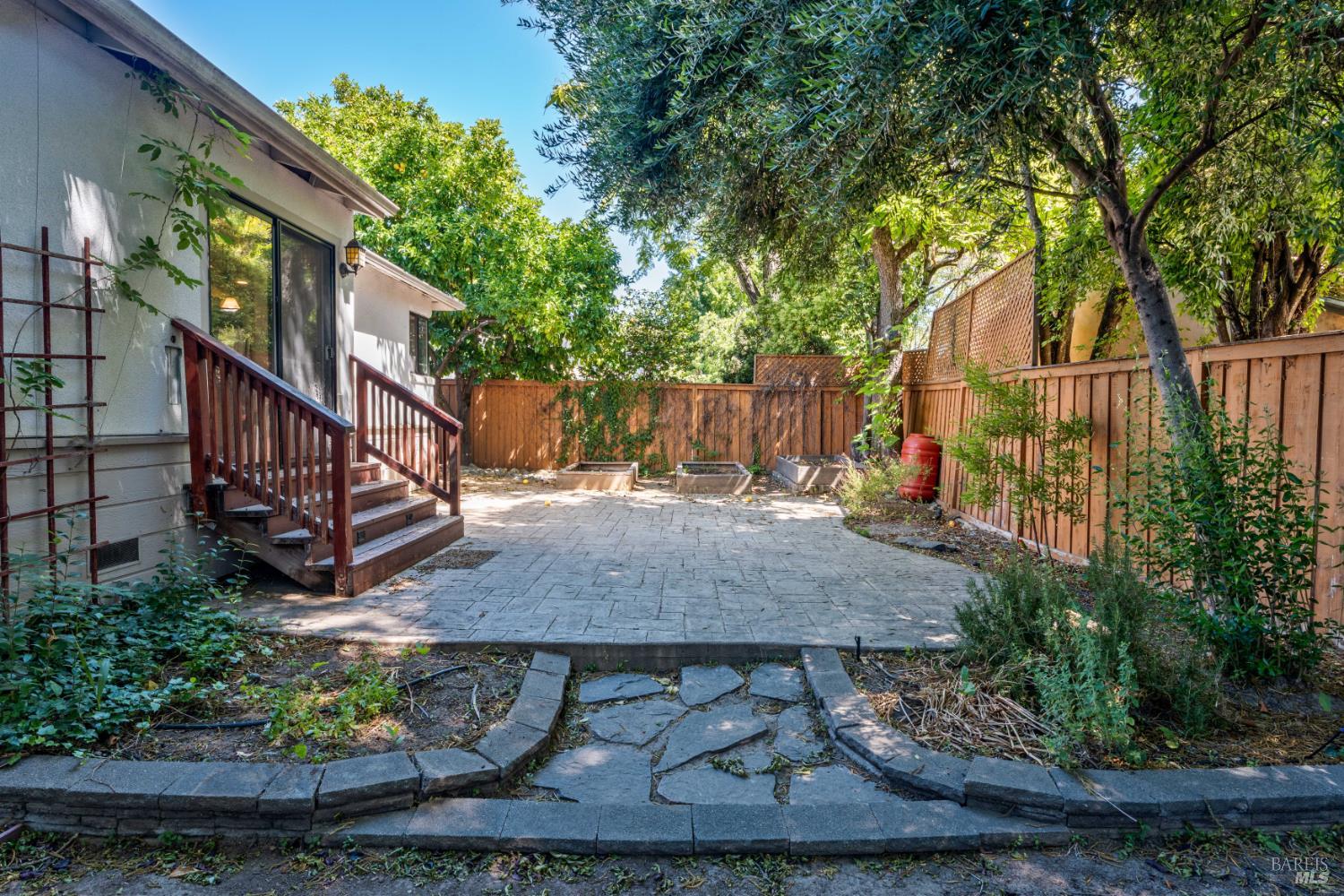 118 Barbara Street Ukiah CA 95482