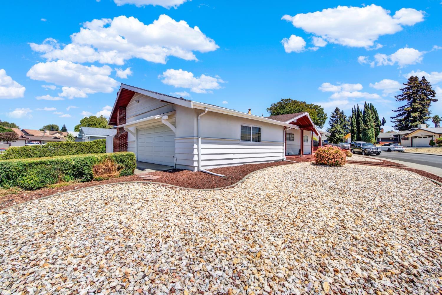 1360 Avon Way Fairfield CA 94533