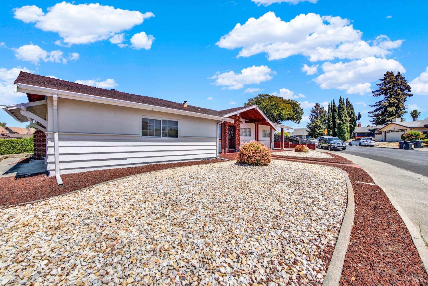 1360 Avon Way Fairfield CA 94533