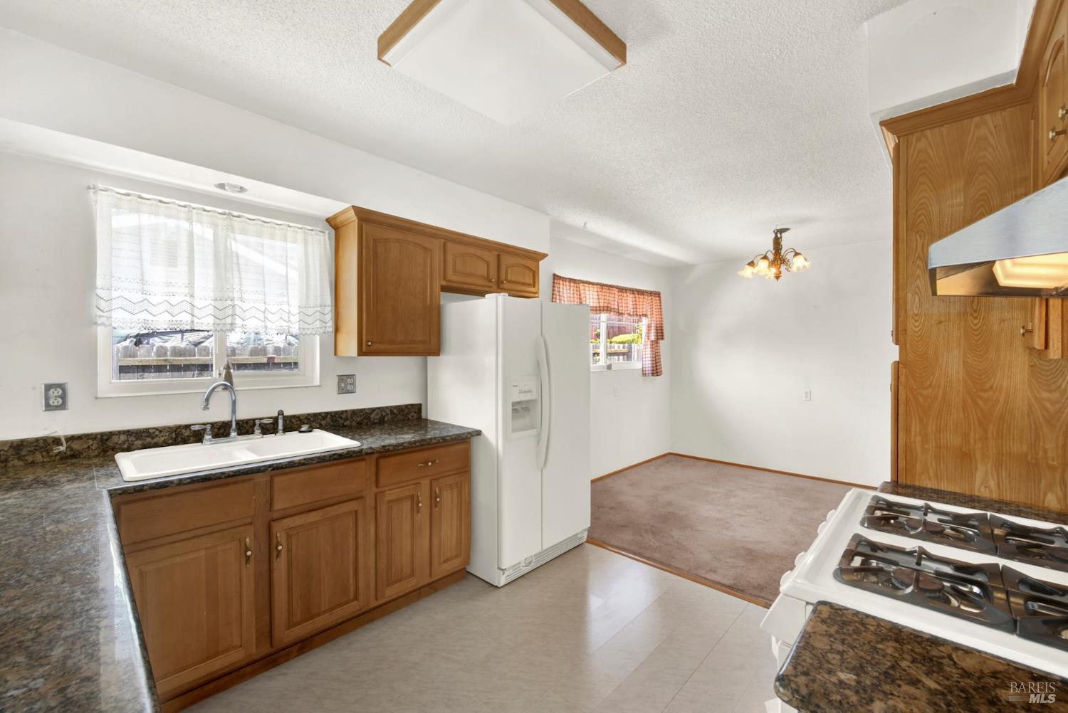 1360 Avon Way Fairfield CA 94533