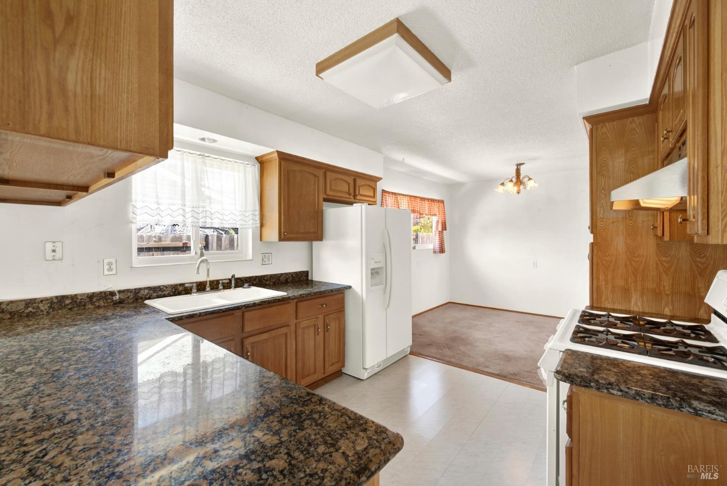 1360 Avon Way Fairfield CA 94533