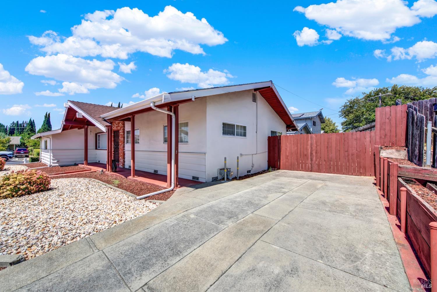 1360 Avon Way Fairfield CA 94533