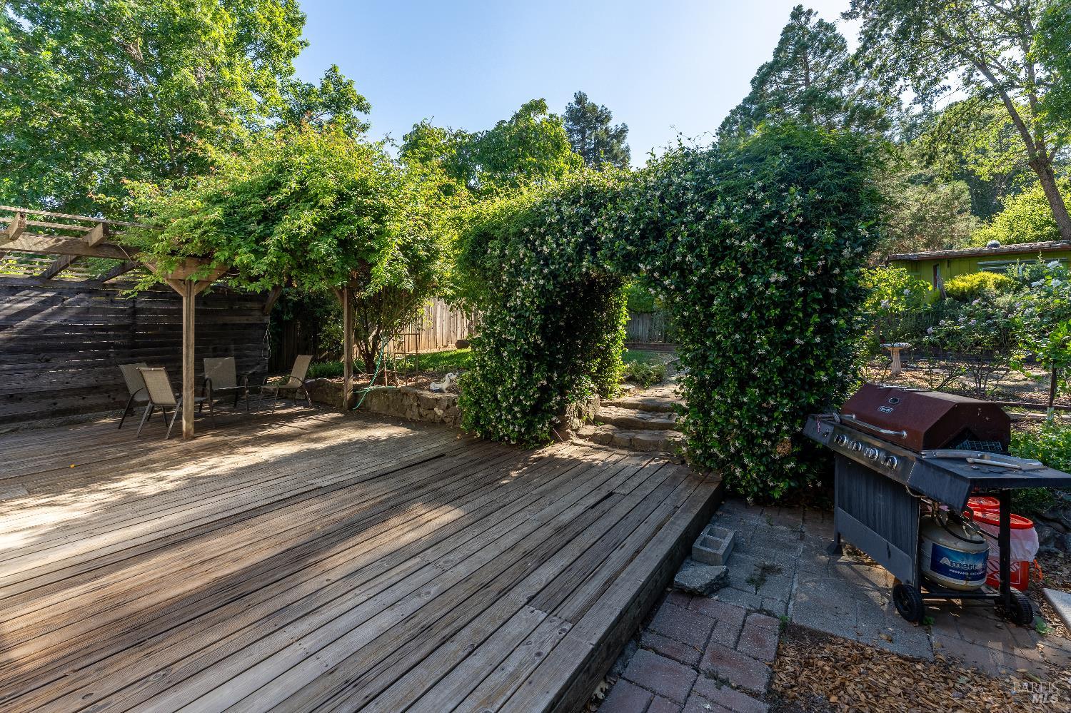 832 Alice Avenue Ukiah CA 95482