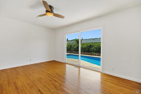 463 Calle De La Mesa Novato CA 94949