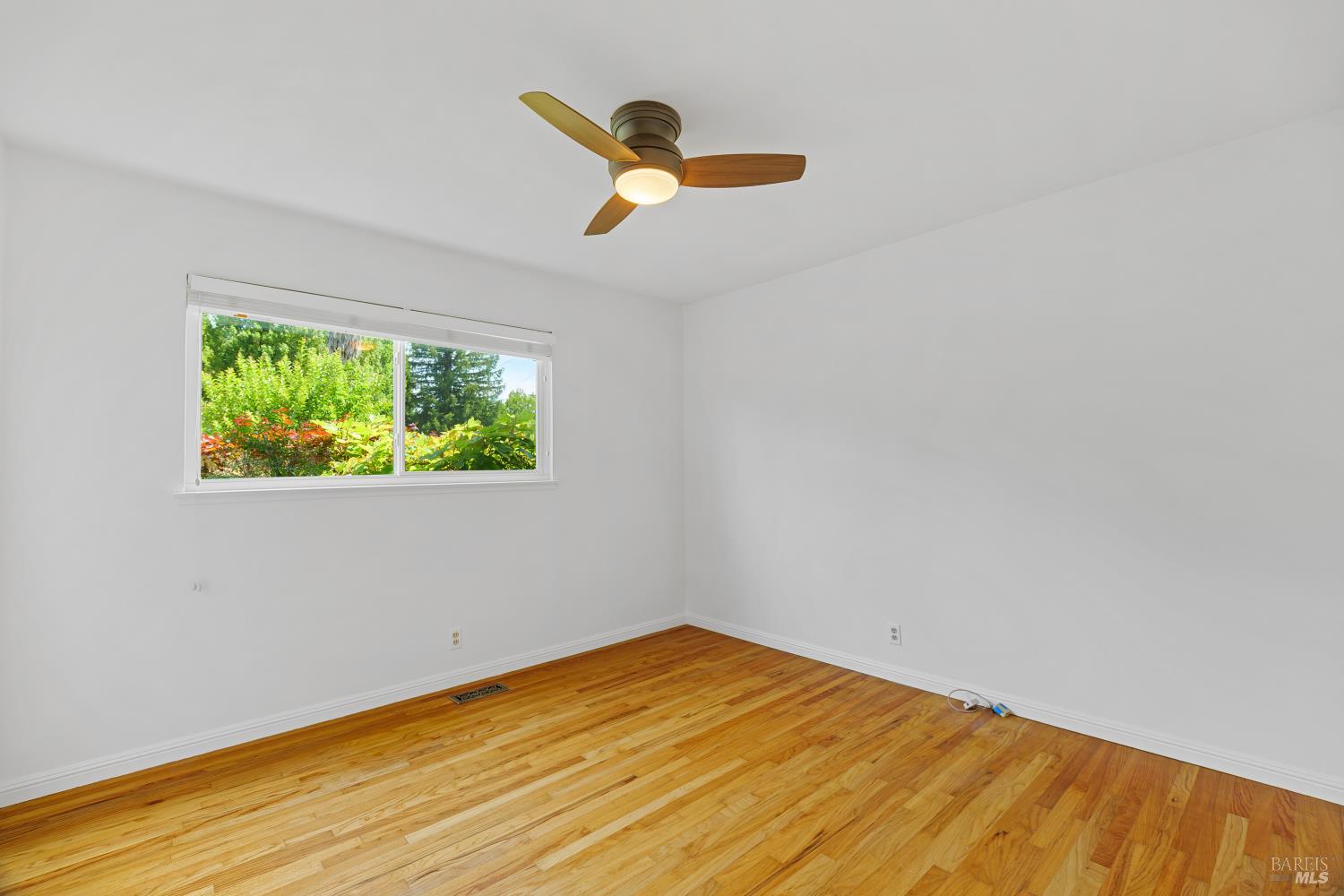 463 Calle De La Mesa Novato CA 94949