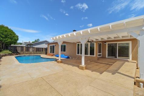463 Calle De La Mesa Novato CA 94949