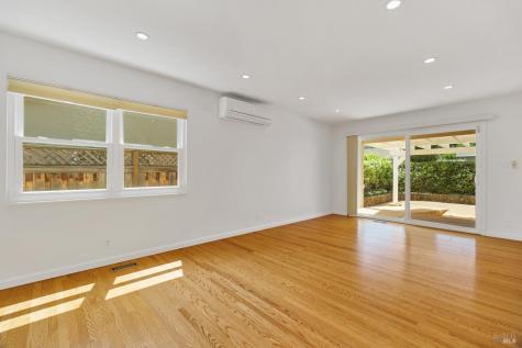 463 Calle De La Mesa Novato CA 94949