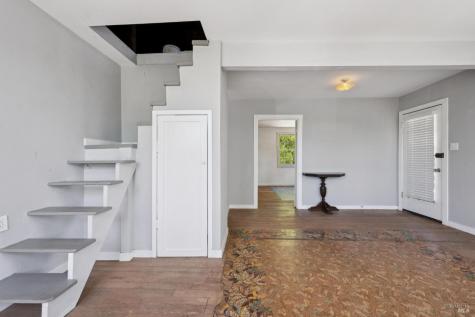 18696 Manzanita Road Sonoma CA 95476