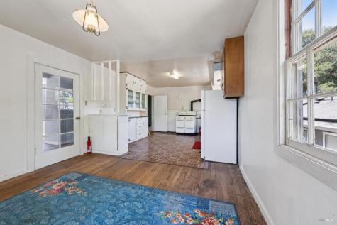 18696 Manzanita Road Sonoma CA 95476