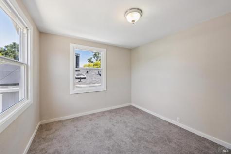 18696 Manzanita Road Sonoma CA 95476