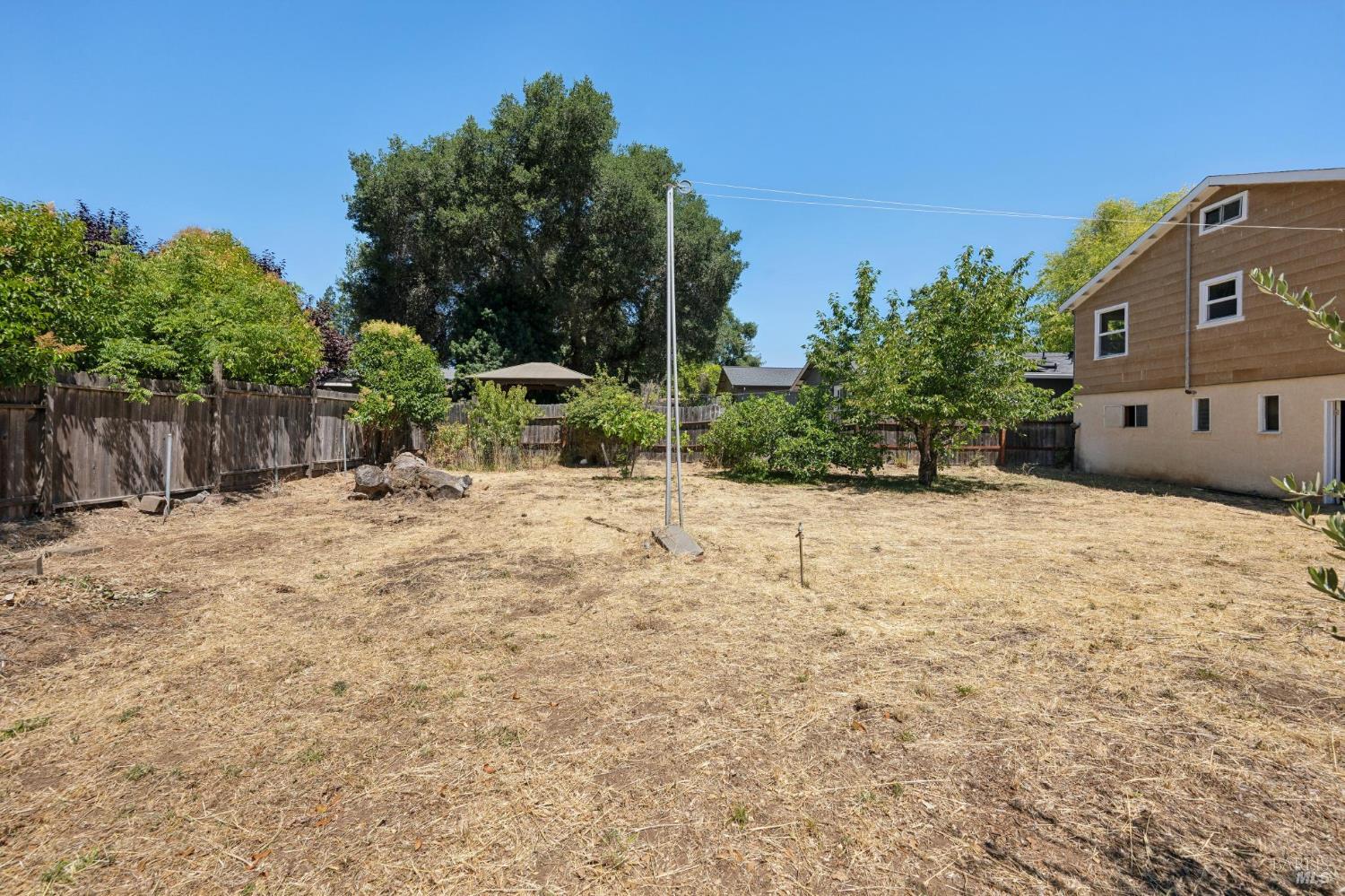 18696 Manzanita Road Sonoma CA 95476