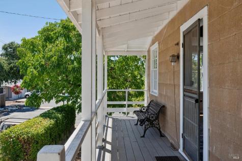 18696 Manzanita Road Sonoma CA 95476