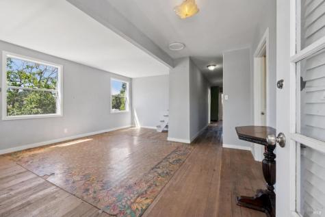 18696 Manzanita Road Sonoma CA 95476