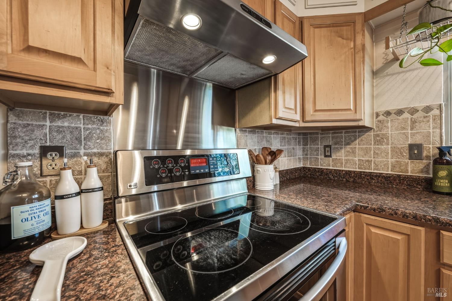 1021 Bridle Street Pope Valley CA 94567