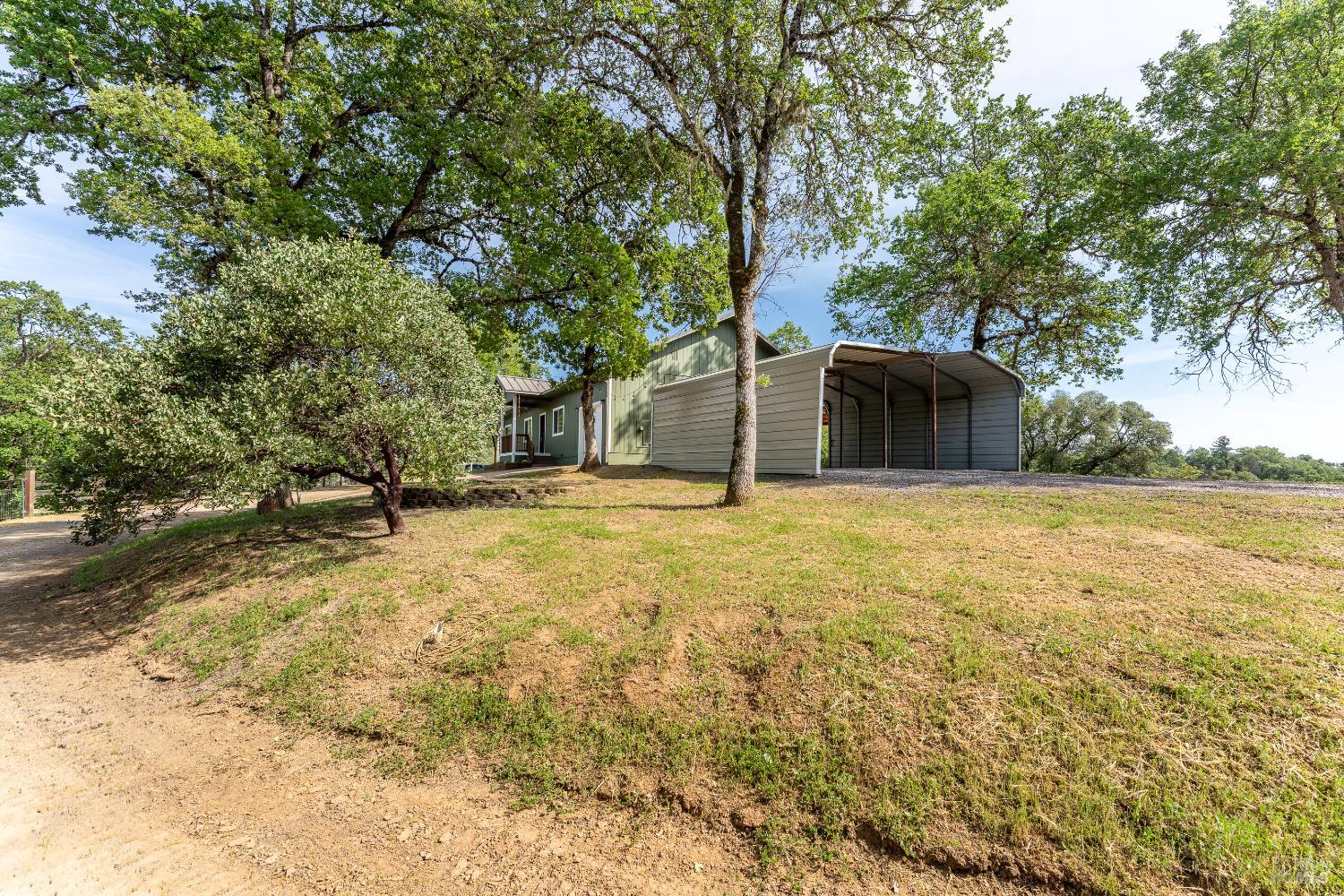 1461 Ponderosa Way Redwood Valley CA 95470