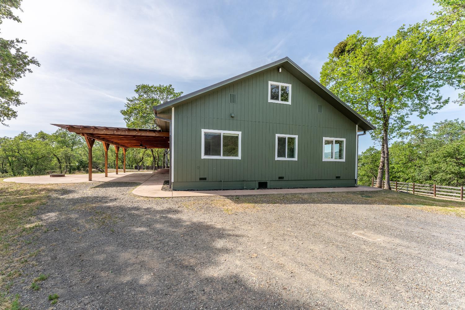 1461 Ponderosa Way Redwood Valley CA 95470