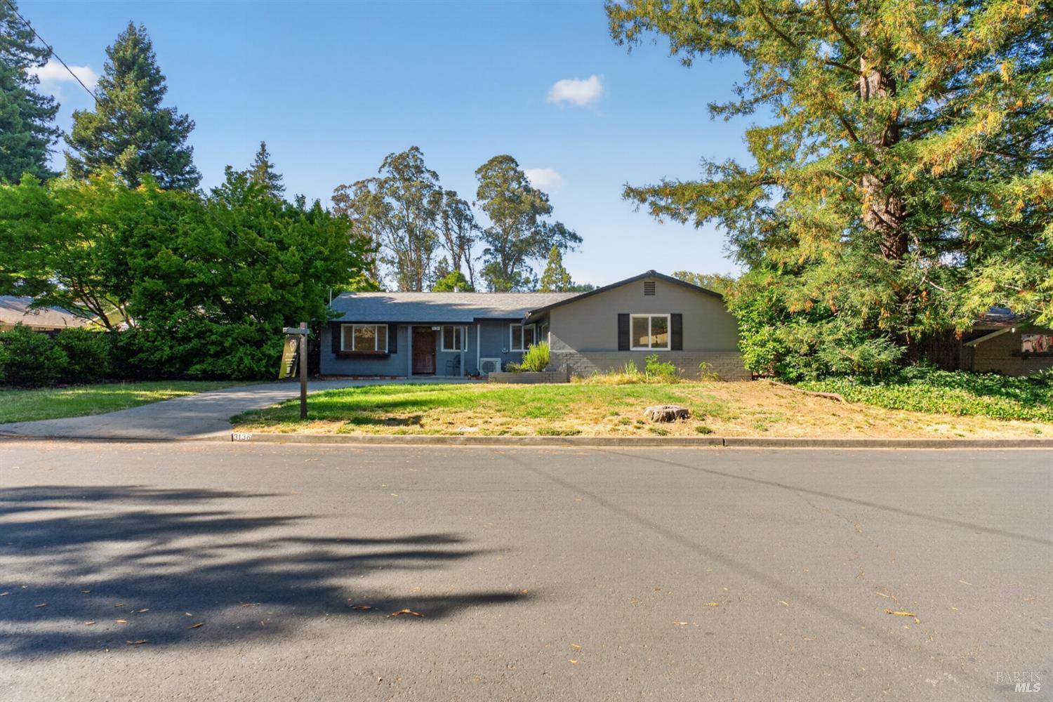 3136 Kingston Avenue Napa CA 94558