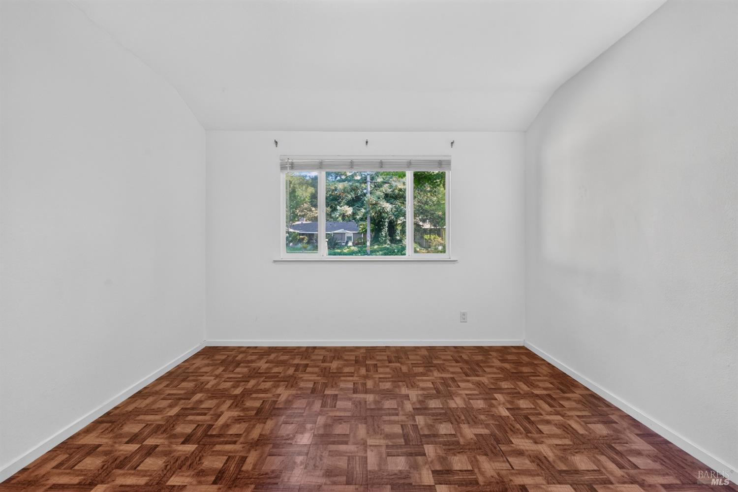 3136 Kingston Avenue Napa CA 94558