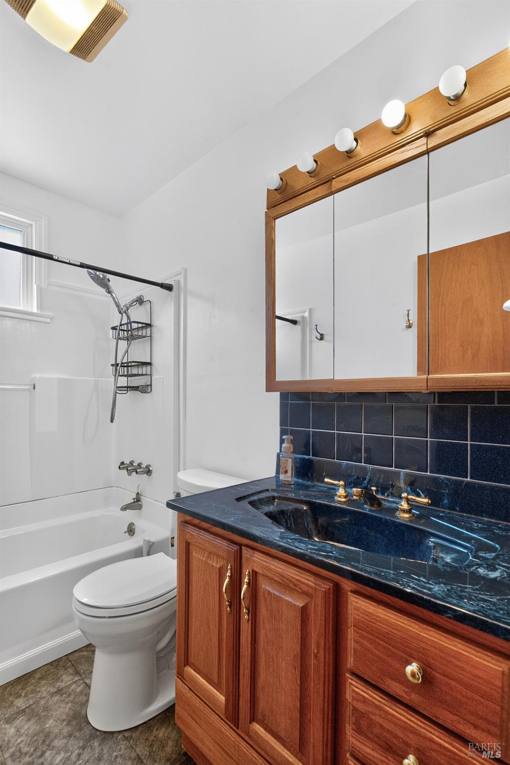 3136 Kingston Avenue Napa CA 94558