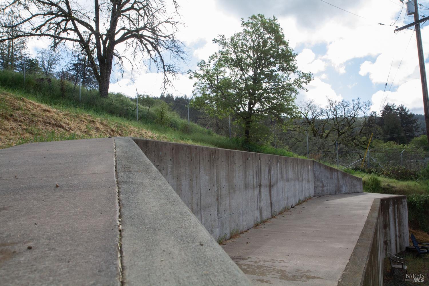 45021 N Highway 101 Laytonville CA 95454