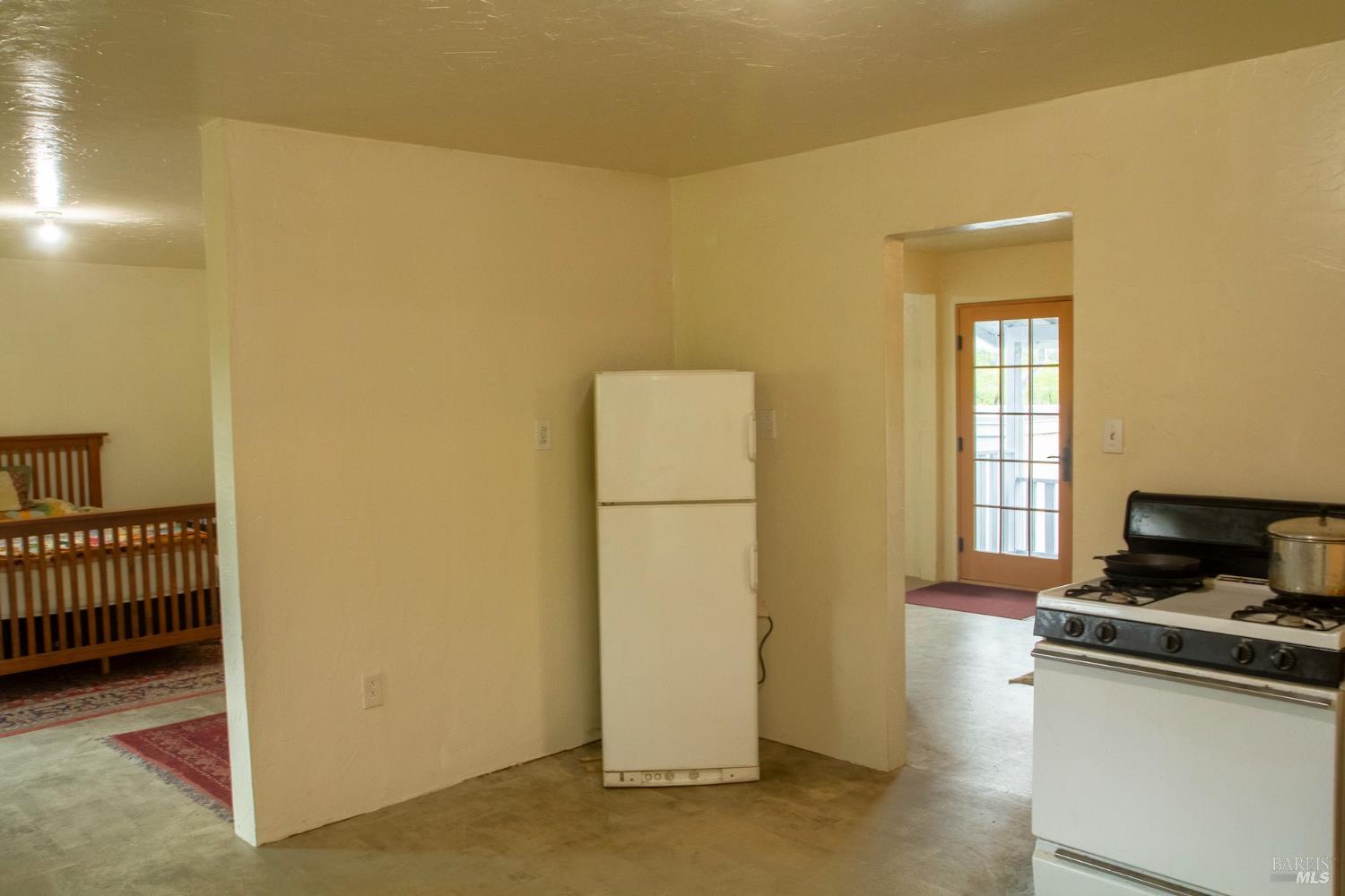 45021 N Highway 101 Laytonville CA 95454