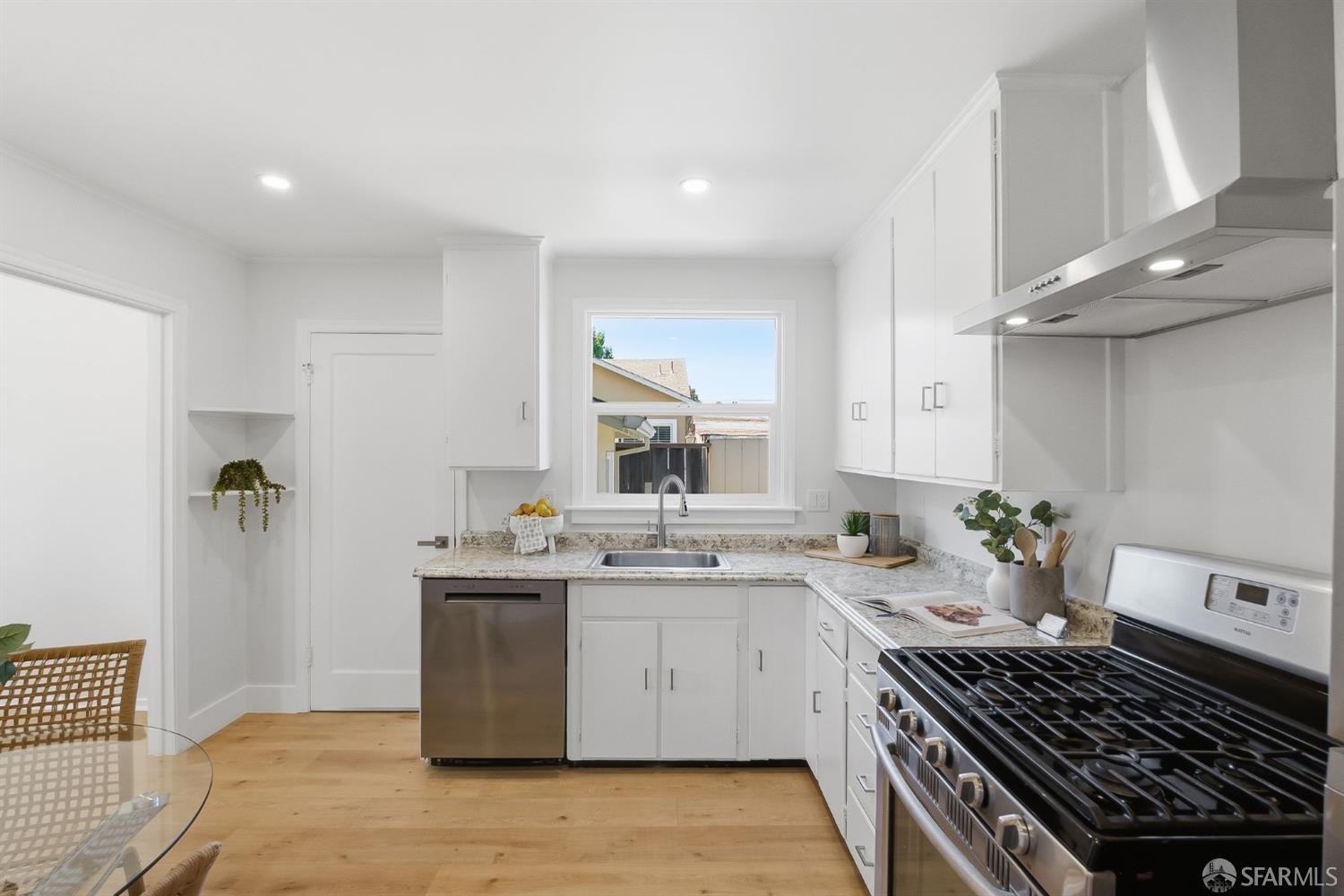 354 N Humboldt Street San Mateo CA 94401