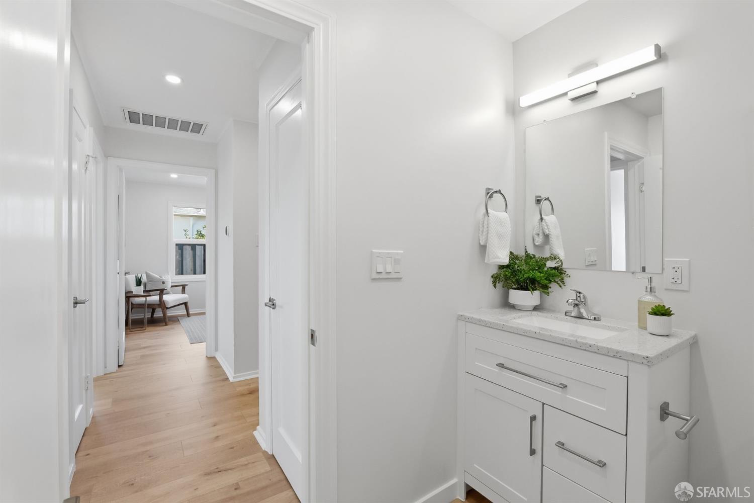 354 N Humboldt Street San Mateo CA 94401