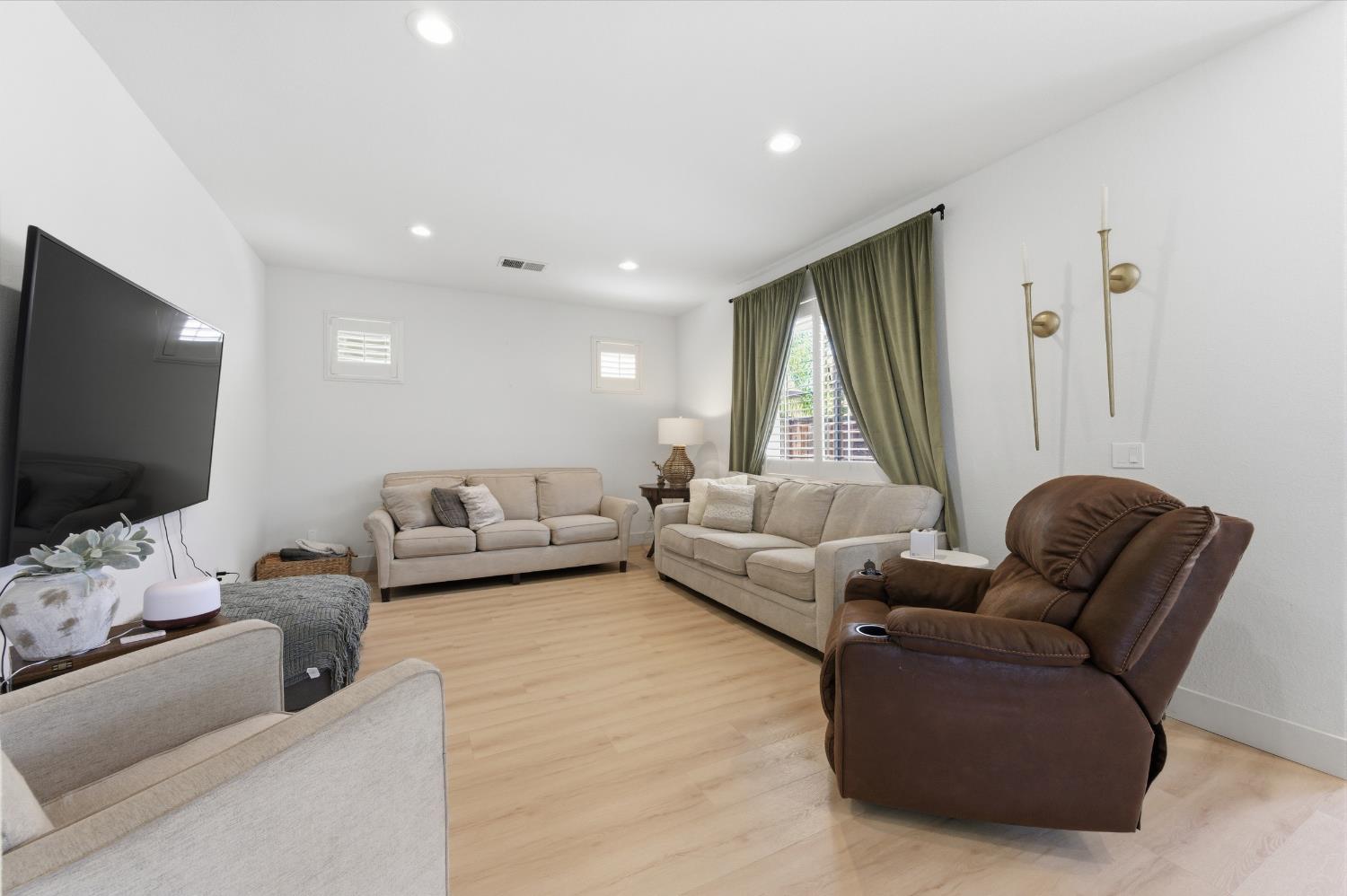 1011 Taft Court Winters CA 95694