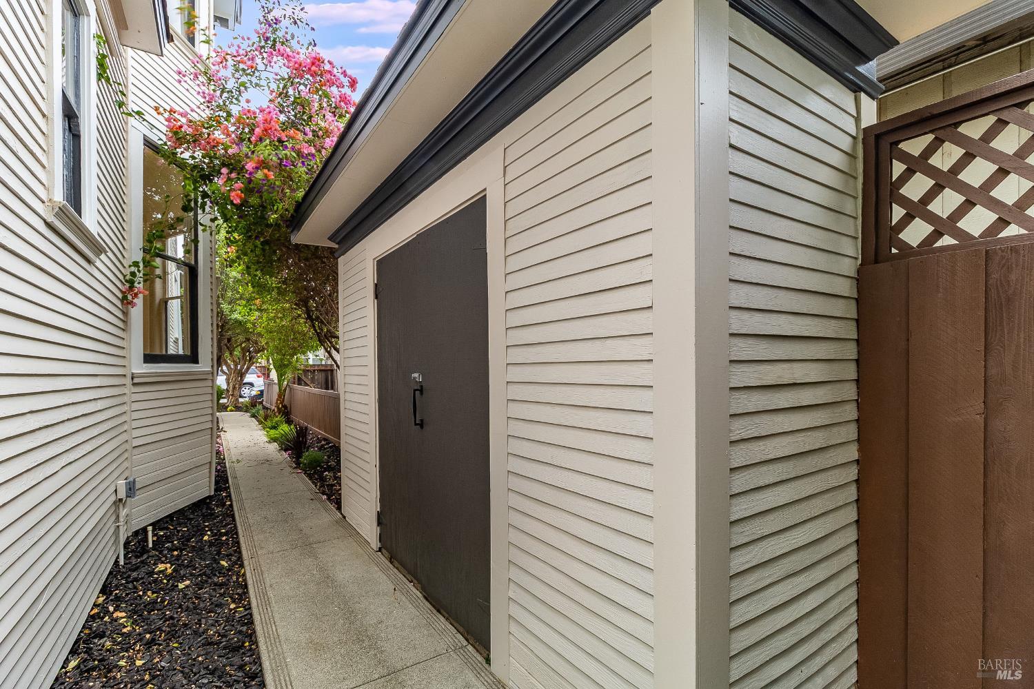 205 Solano Street Suisun City CA 94585