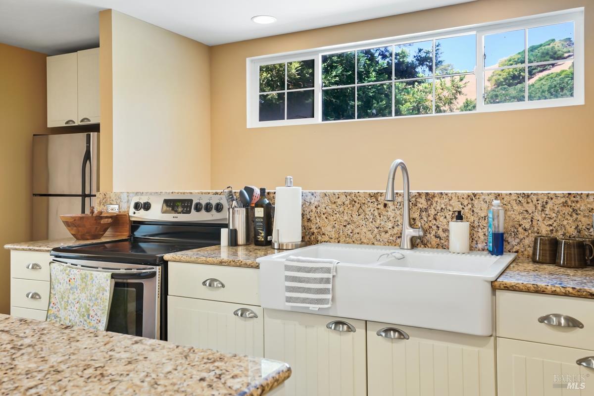 1846 Indian Valley Road Novato CA 94947