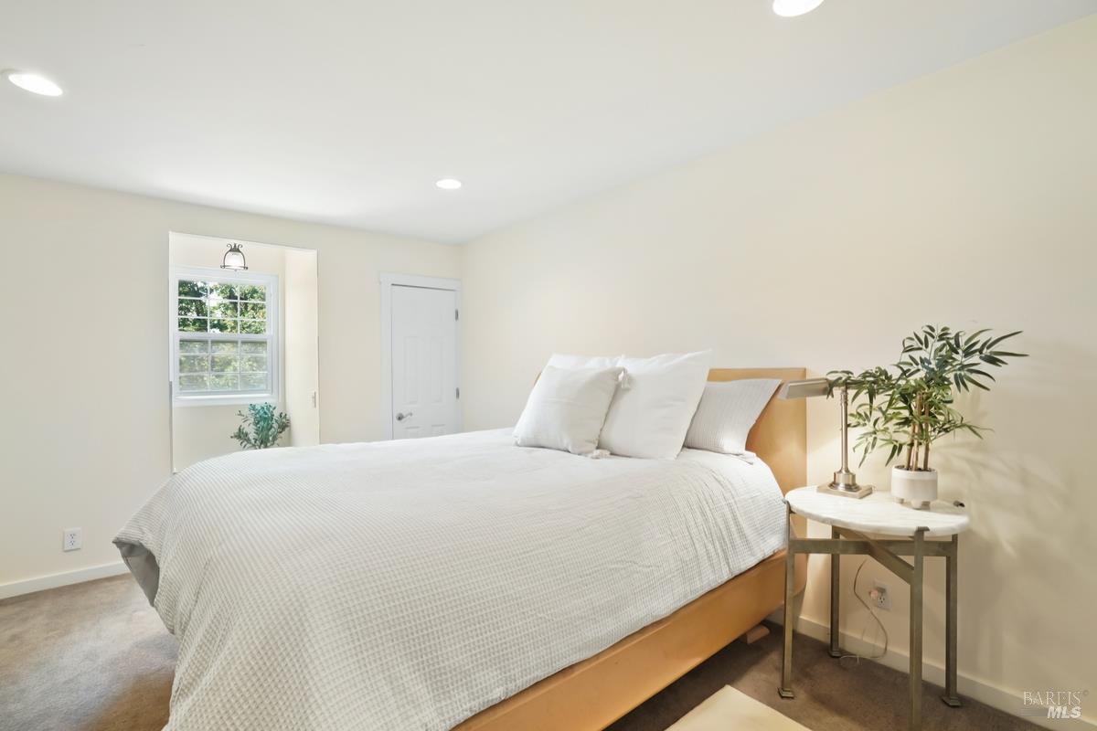 1846 Indian Valley Road Novato CA 94947