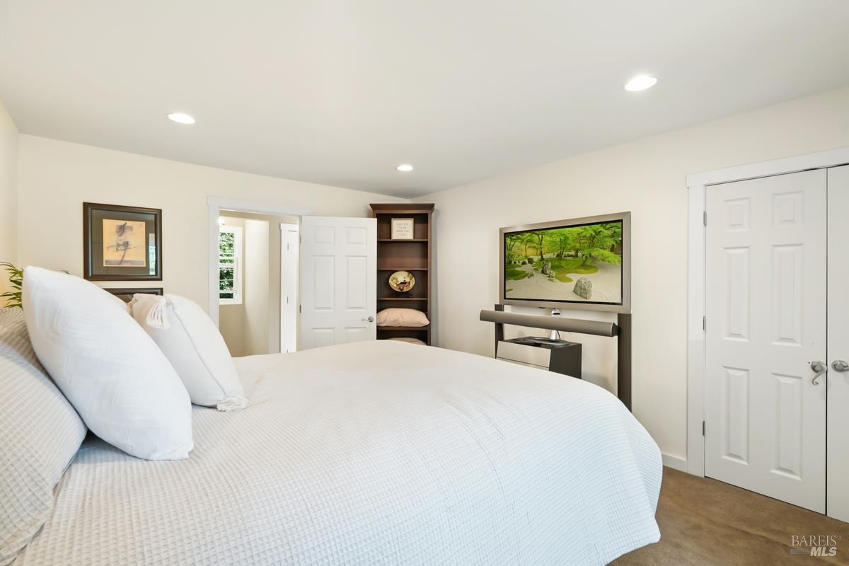 1846 Indian Valley Road Novato CA 94947