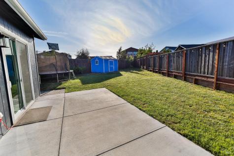 1331 Ridgecrest Court Santa Rosa CA 95403