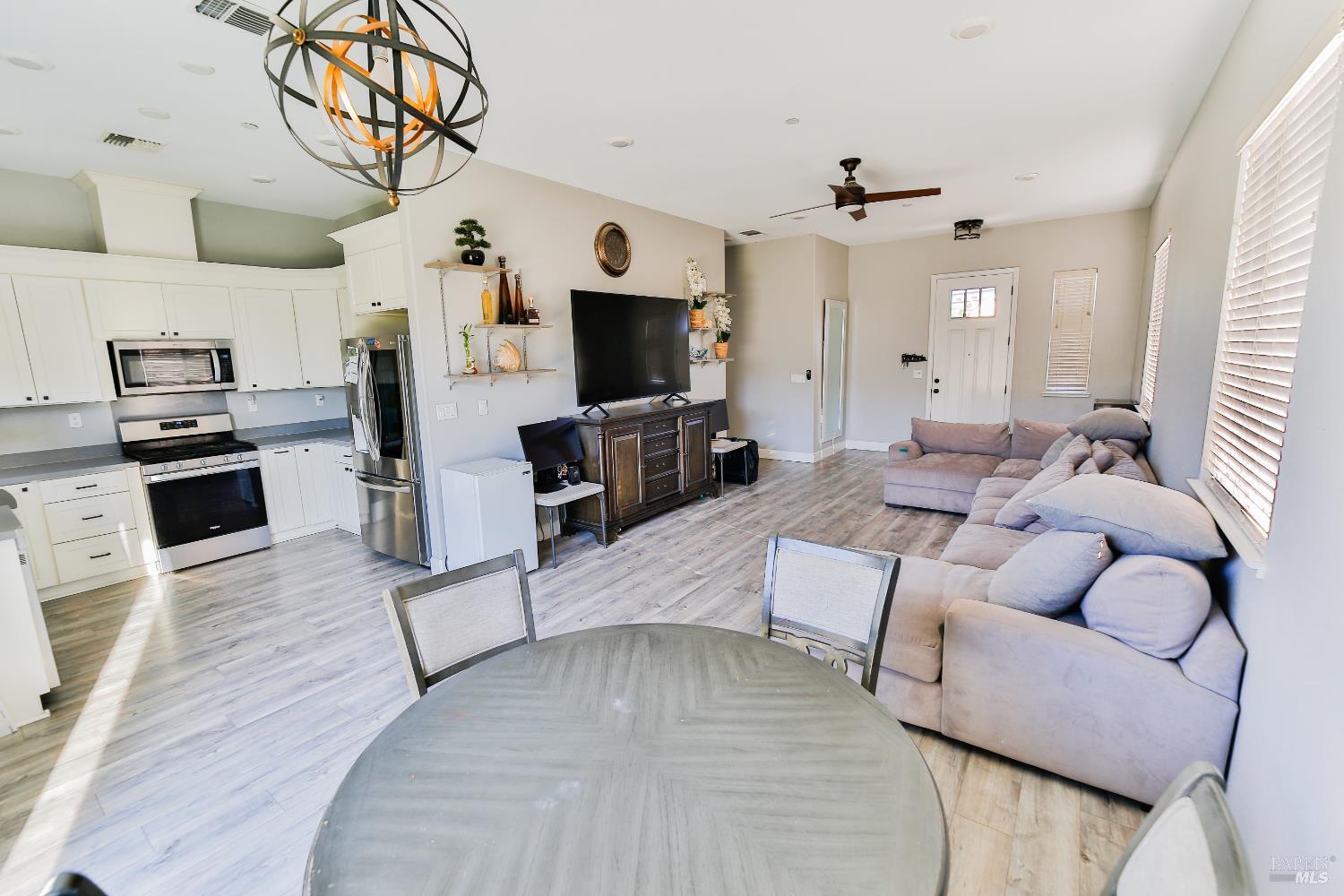 1331 Ridgecrest Court Santa Rosa CA 95403