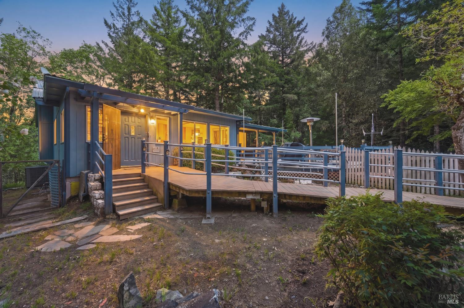 31300 Sherwood Road Willits CA 95490