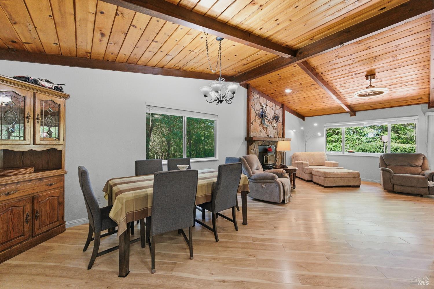 31300 Sherwood Road Willits CA 95490