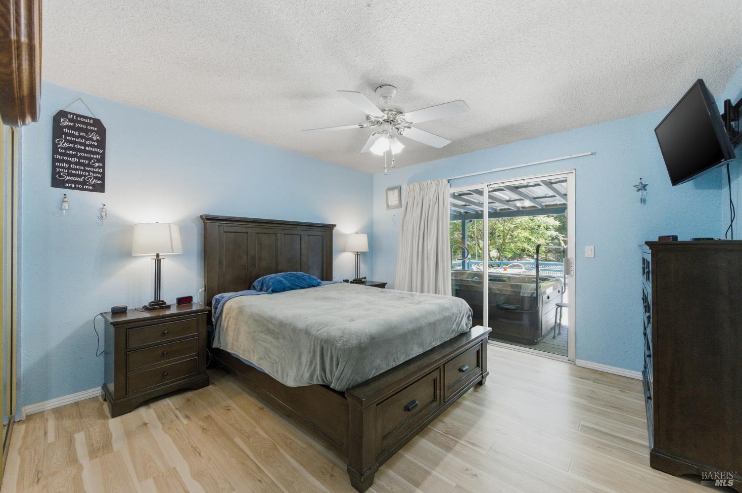 31300 Sherwood Road Willits CA 95490