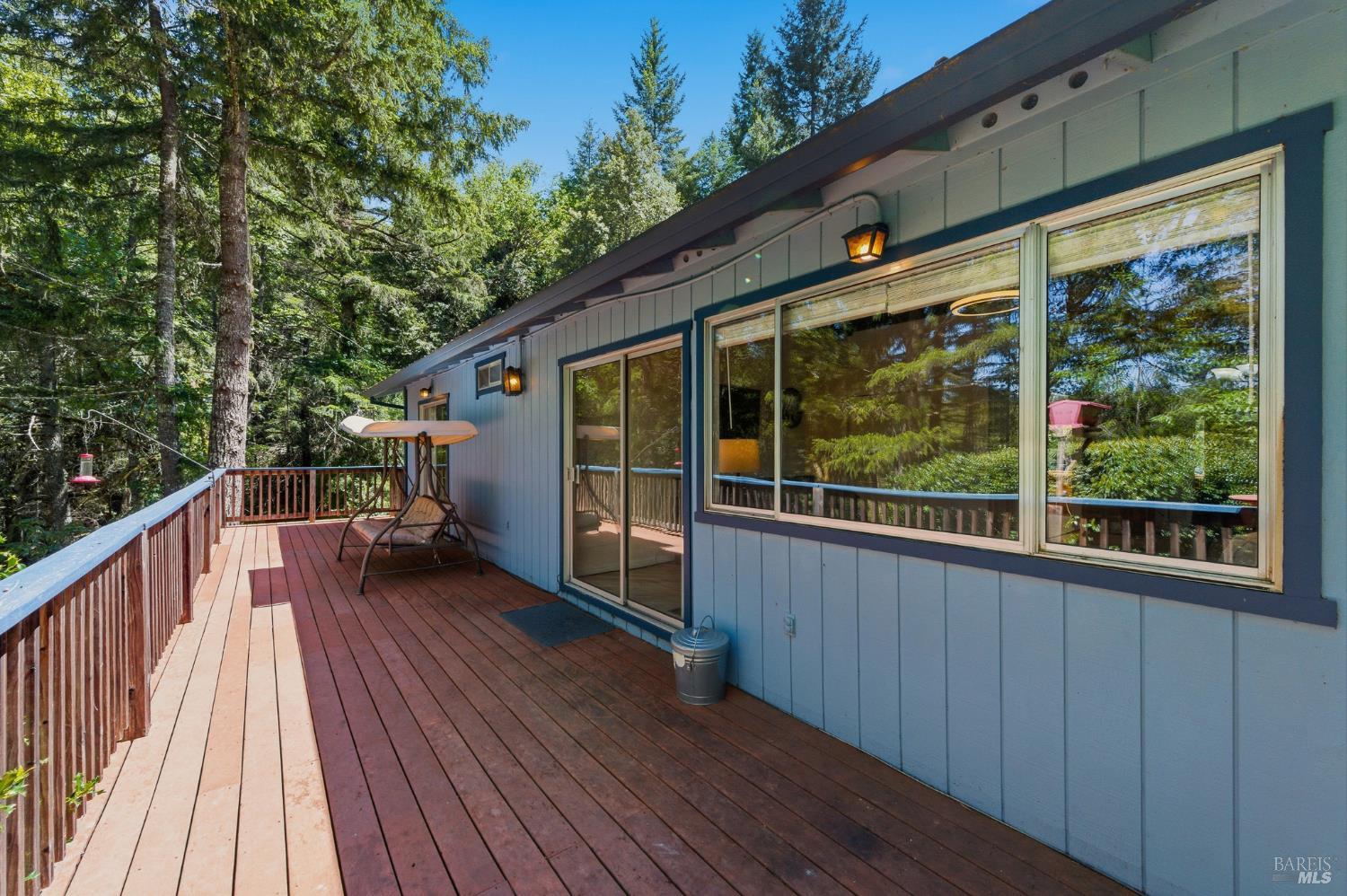 31300 Sherwood Road Willits CA 95490