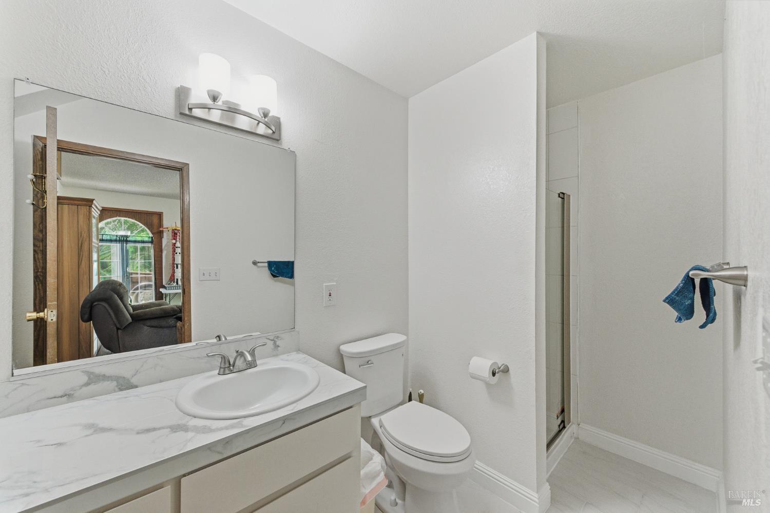 31300 Sherwood Road Willits CA 95490