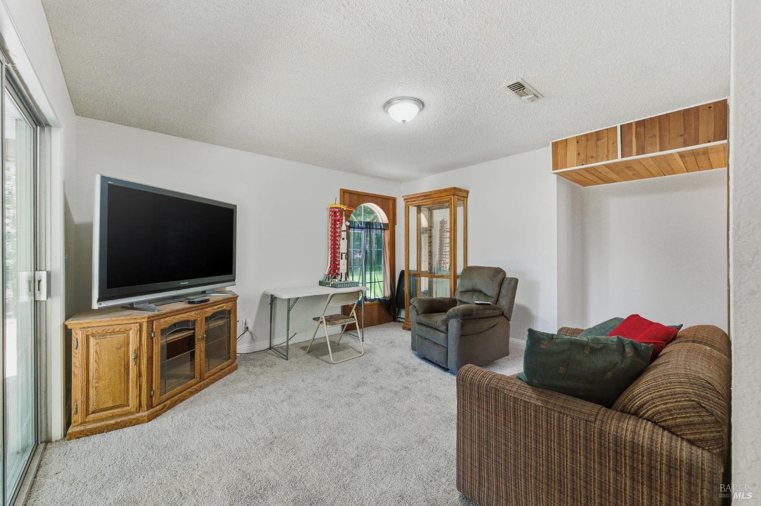 31300 Sherwood Road Willits CA 95490