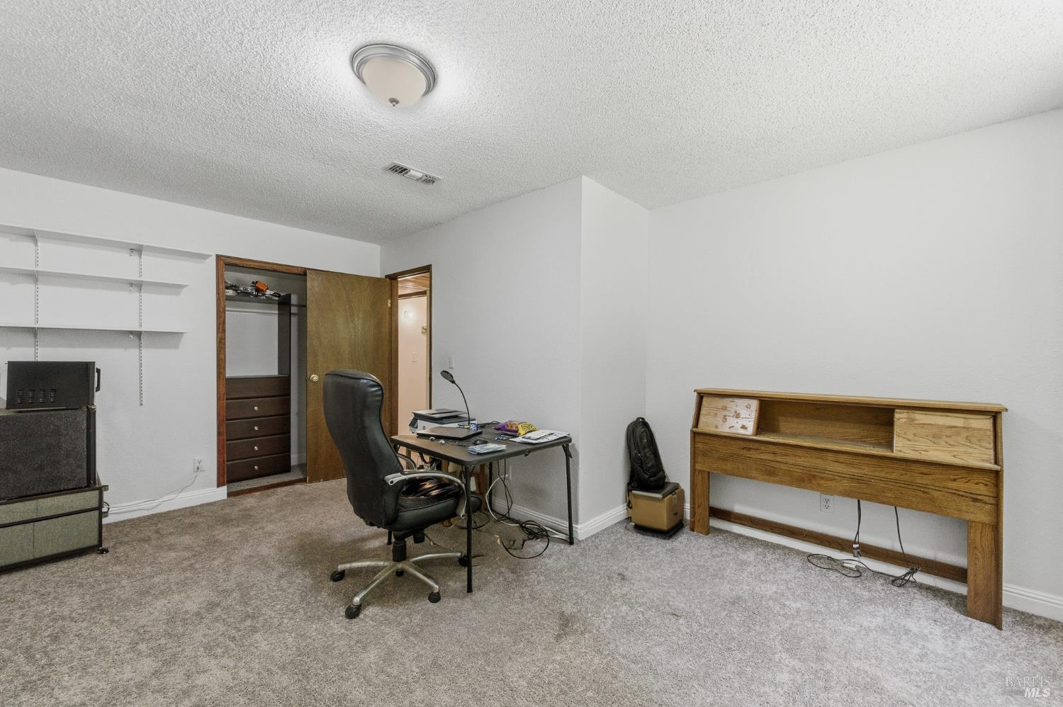 31300 Sherwood Road Willits CA 95490
