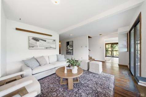 2031 Madrone Avenue Healdsburg CA 95448