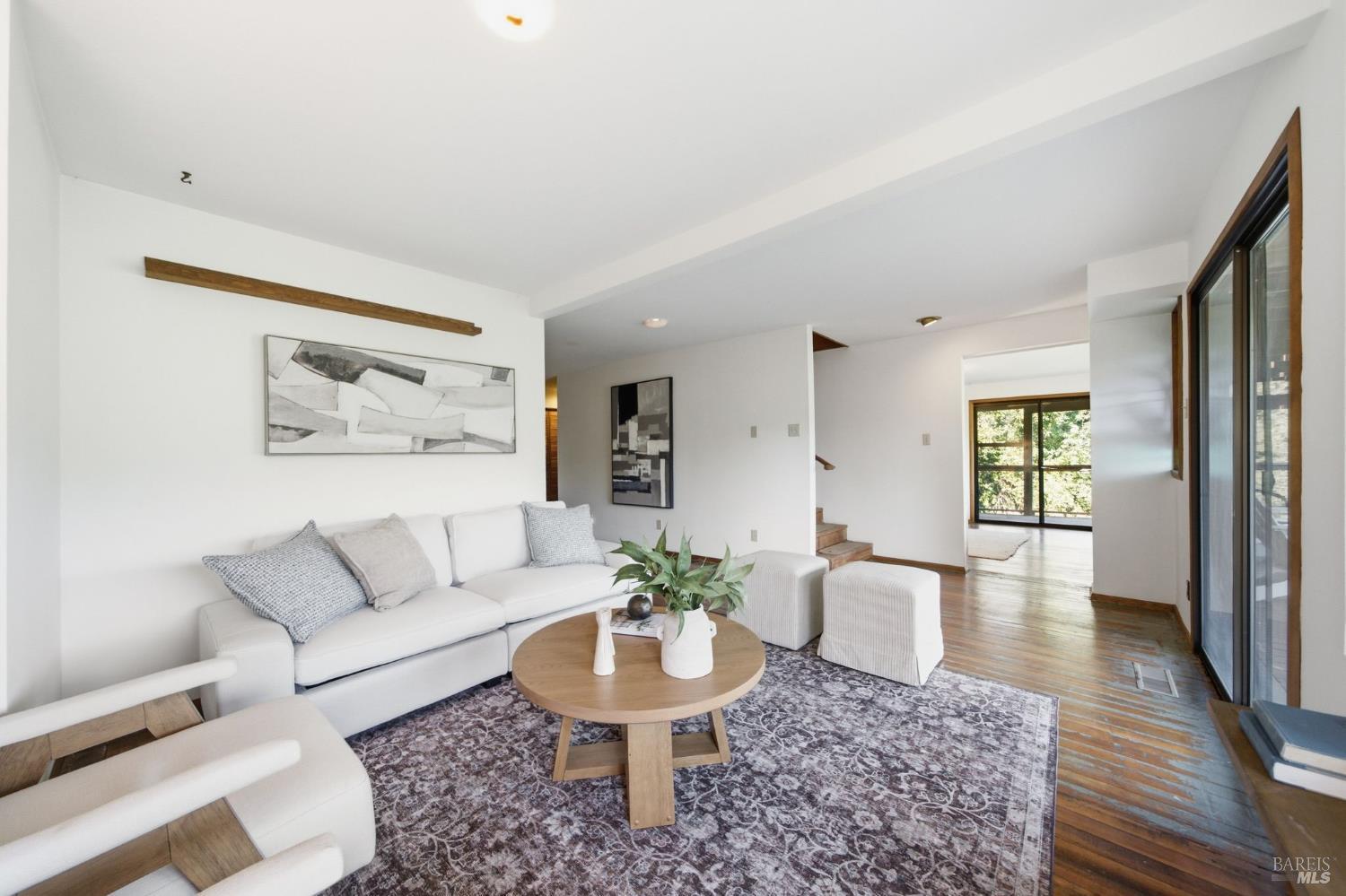 2031 Madrone Avenue Healdsburg CA 95448