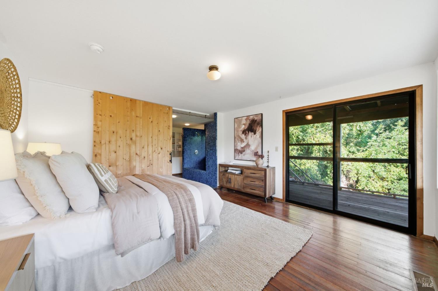 2031 Madrone Avenue Healdsburg CA 95448