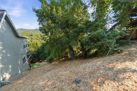 2031 Madrone Avenue Healdsburg CA 95448